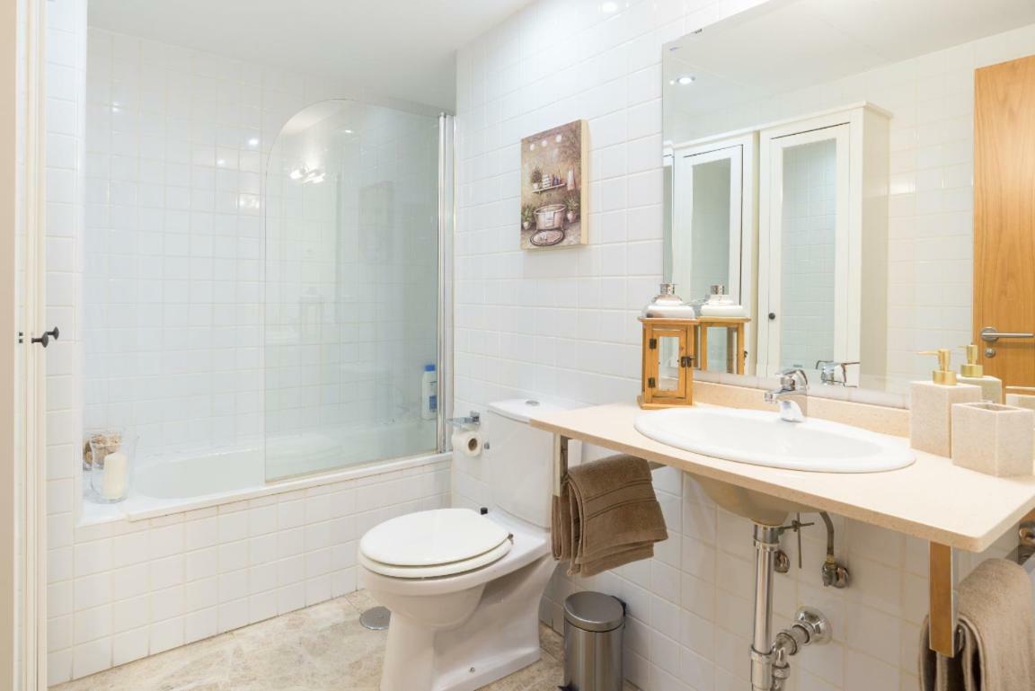 Keywise Perfect Location Next To Maria Zambrano Station, Central , Beach ,Pool And Free Parking Málaga Buitenkant foto